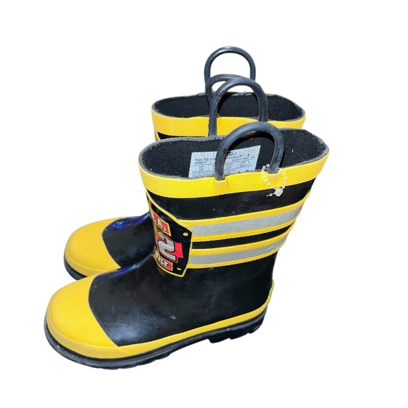 Kids firefighter yellow black rainboots rain boots western chief toddler 10 - Picture 3 of 5
